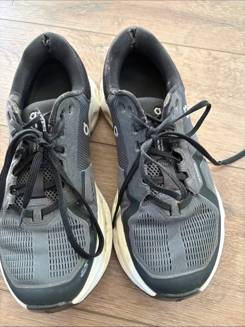 On Running breathable mesh